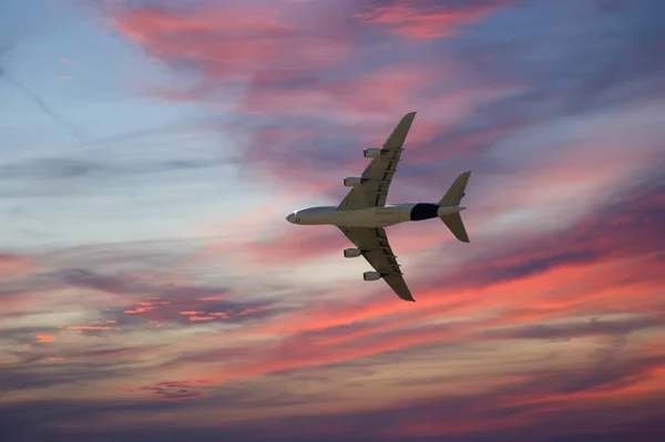 Největší letadlo za letu. Airbus?-380 — Stock fotografie