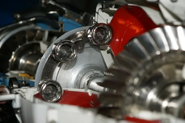 Grande dettaglio del motore a reazione visto dal basso — Foto Stock