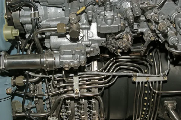 Grande detalhe do motor a jato visto de baixo — Fotografia de Stock