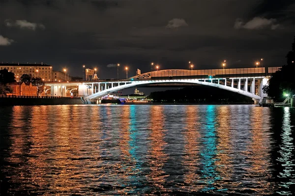 Ποταμού Μόσχοβα, γέφυρα andreyevsky — Φωτογραφία Αρχείου