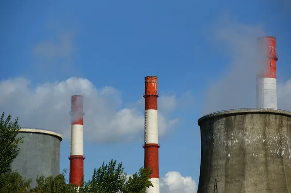 Rör av koleldning kraftverk — Stockfoto