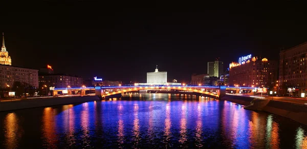 Moscow, Rusya Federasyonu. gece görünümü — Stok fotoğraf