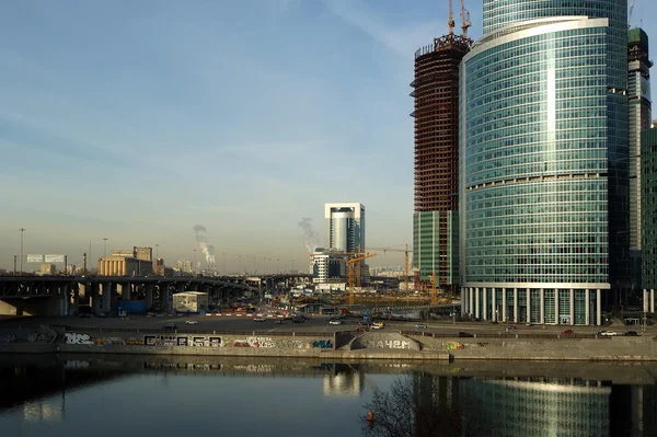 Kansainvälisen yrityskeskuksen pilvenpiirtäjät, Moskova — kuvapankkivalokuva