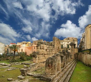 Ancient Greek APOLLO'S TEMPLE . Syracuse, Sicily, Italy clipart