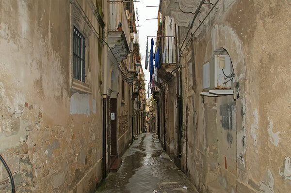 Древние улицы Сиракуз, Сицилия, Италия

