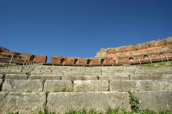 Стародавній театр Таорміна, Італії — стокове фото