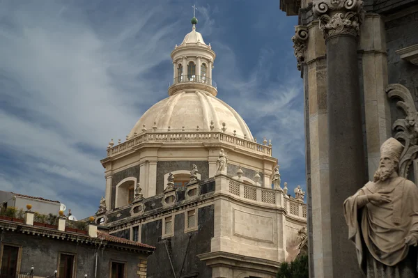Katholische Kirche von Catania. Sizilien, Süditalien — Stockfoto