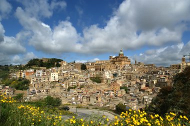 sicilia, agrigento eyaletinde bir tipik Antik şehir manzarası