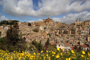 sicilia, agrigento eyaletinde bir tipik Antik şehir manzarası