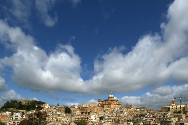 sicilia, agrigento eyaletinde bir tipik Antik şehir manzarası