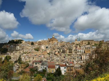 sicilia, agrigento eyaletinde bir tipik Antik şehir manzarası