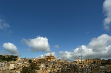 sicilia, agrigento eyaletinde bir tipik Antik şehir manzarası