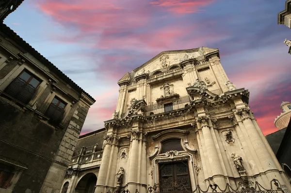 Katholische Kirche von Catania. Sizilien, Süditalien — Stockfoto