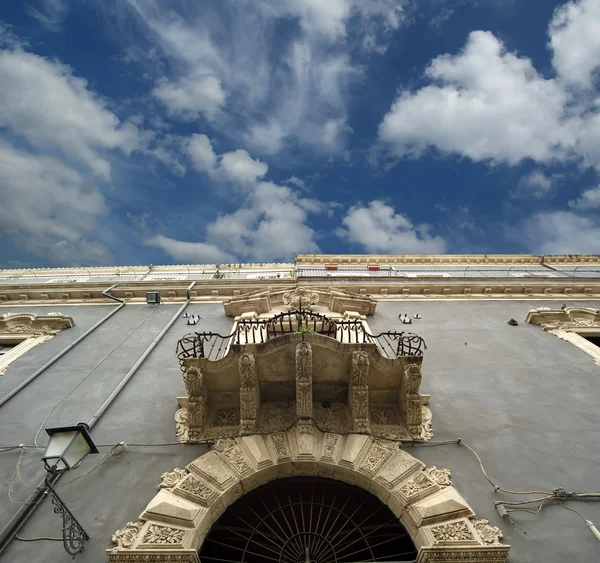 Catania Katolik Kilisesi. Sicilya ve Güney İtalya — Stok fotoğraf