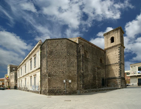 Starobylé budovy. Acicastello, nedaleko města catania, Sicílie — Stock fotografie