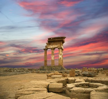 Antik Yunan tapınağı dioscuri, agrigento, Sicilya