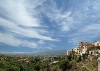 Panoramik dağ Vadisi, Sicilya, İtalya