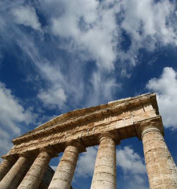 Segesta Sicilya tapınakta klasik Yunan (Dorik)