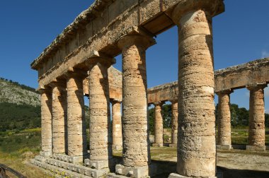 Segesta Sicilya tapınakta klasik Yunan (Dorik)