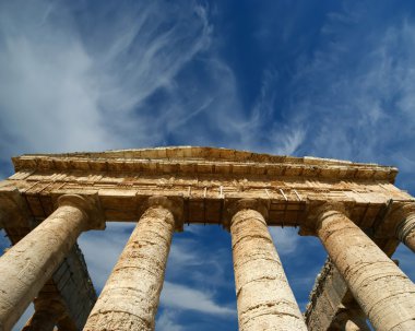 Segesta Sicilya tapınakta klasik Yunan (Dorik)