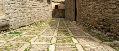 eski sokaklar eski İtalyan tarzı. Erice, Sicilya, İtalya