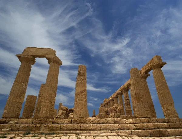Ancient Greek Temple of Juno, Agrigento, Sicily — Stock Photo, Image