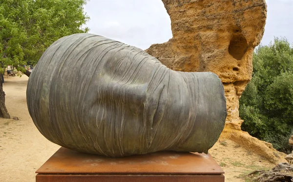 Agrigento, Sicilya, İtalya'nın arkeolojik alanda heykel — Stok fotoğraf