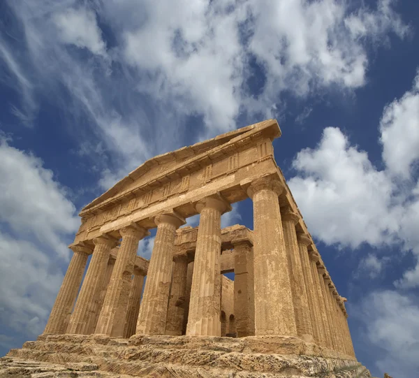 Antico tempio greco della Concordia, Agrigento, Sicilia — Foto Stock