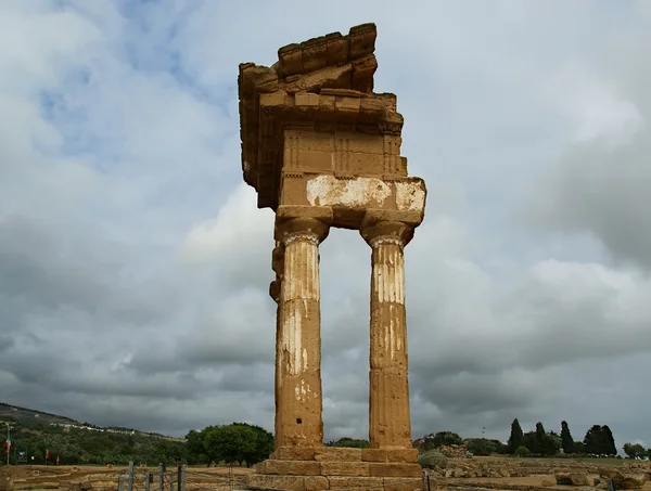 古希腊庙宇勒克斯，阿格里琴托，西西里的 — 图库照片