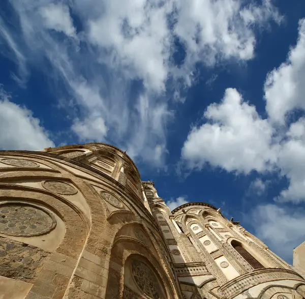 Catedral-Basílica de Monreale, Sicília, sul da Itália — Fotografia de Stock