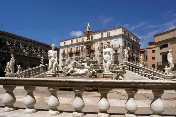Fontana pretoria in palermo, sizilien — Stockfoto