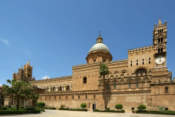 De kathedraal van palermo, Sicilië, Calabrië — Stockfoto