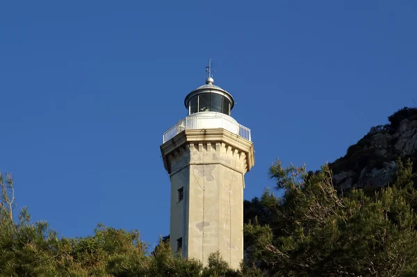 Phare sur la côte de la mer Méditerranée, Sicile — Photo