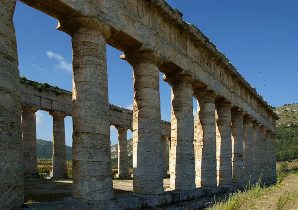 Klassisk grekiska (dorisk) templet i Segesta på Sicilien — Stockfoto