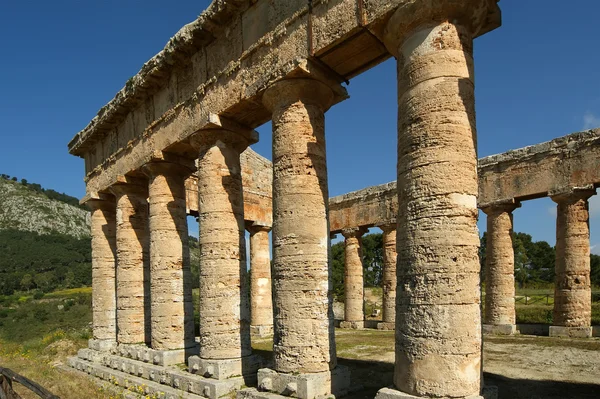 Klassischer griechischer (dorischer) Tempel in Sesta in Sizilien — Stockfoto