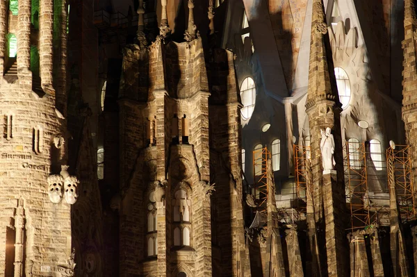 Sagrada familia przez Antoniego Gaudiego w Barcelonie — Zdjęcie stockowe