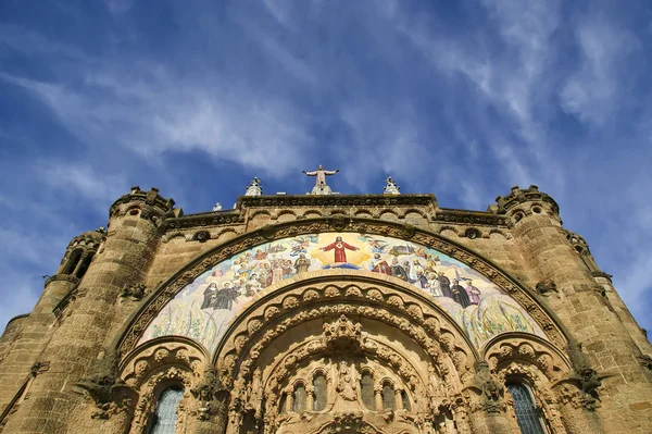 Templo de Tibidabo, no topo da colina de Tibidabo, Barcelona , — Fotografia de Stock