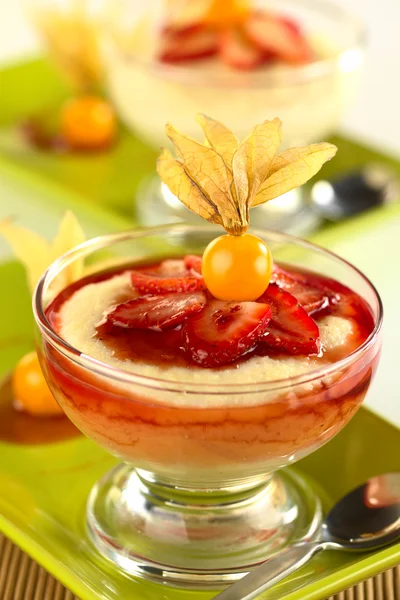 stock image Semolina Pudding with Strawberry