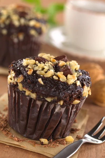 Chocolate-Walnut Muffin — Stock Photo, Image