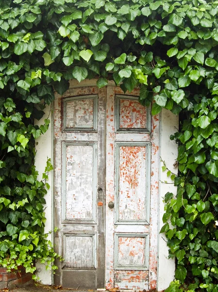 Gebogen deuropening — Stockfoto