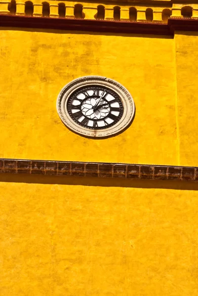 멕시코 시계탑 — 스톡 사진