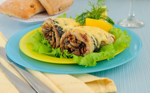 Herring baked with mushrooms and cheese — Stock Photo, Image