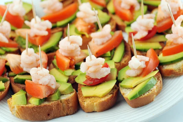 Sandwiches with shrimps — Stock Photo, Image