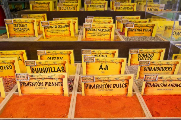 Koření obchod v granada, Španělsko — Stock fotografie