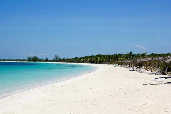 岛 las 驱魔避邪的海滩。古巴 — 图库照片