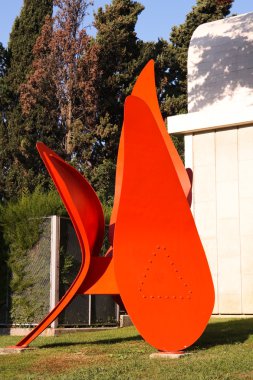 Joan Miro metal heykel