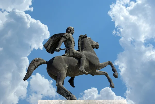 Estátua de Alexandre, o Grande na cidade de Salónica, na Grécia — Fotografia de Stock