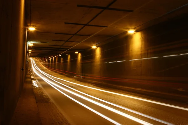 Tunnel på natten — Stockfoto