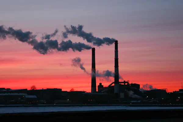 Kémények füst: globális felmelegedés koncepció — Stock Fotó