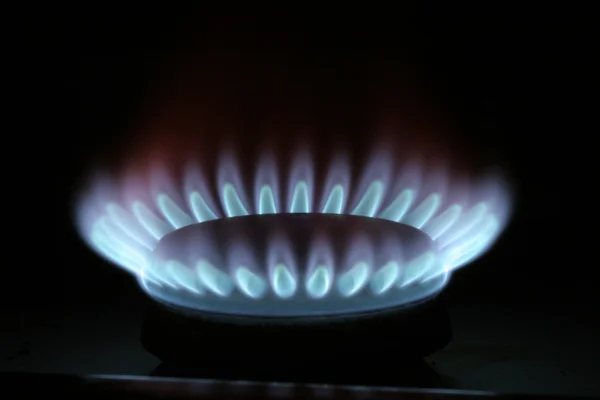 Blaue Flamme aus Gas — Stockfoto